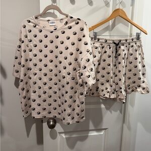 Women's Mickey Ying Yang Shorts Pajama Set Size Small New